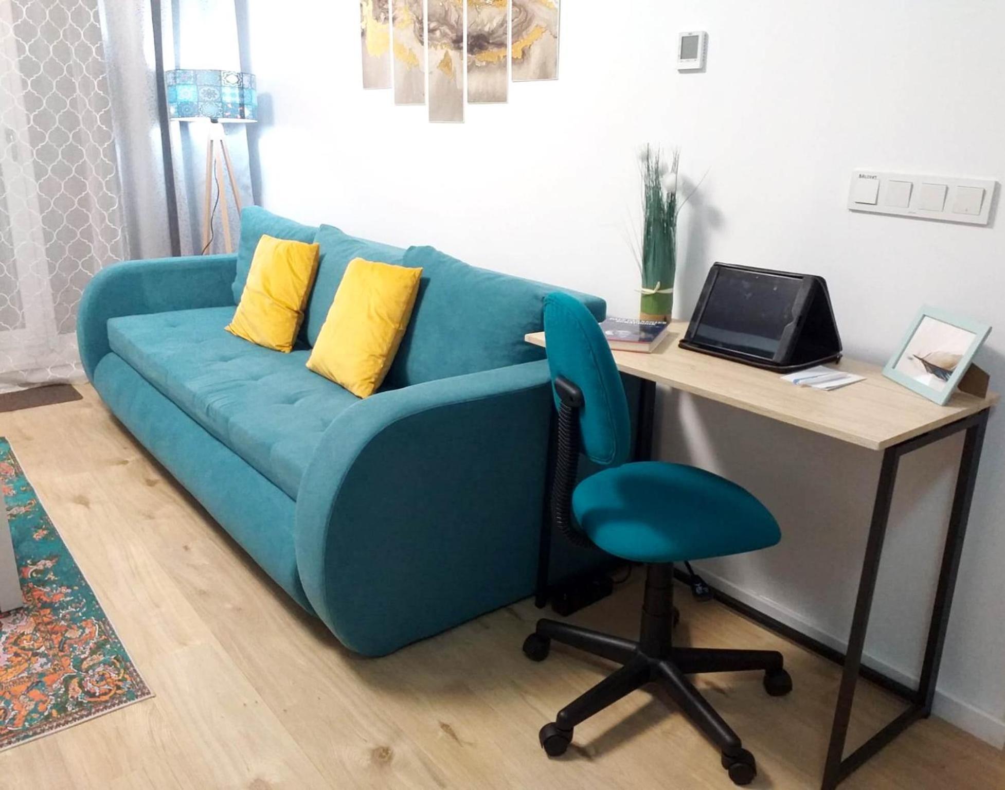 Apartment Sunshine - New & Quiet 1br Apt, Business Area, Close To Airport, Highway A3, Subway